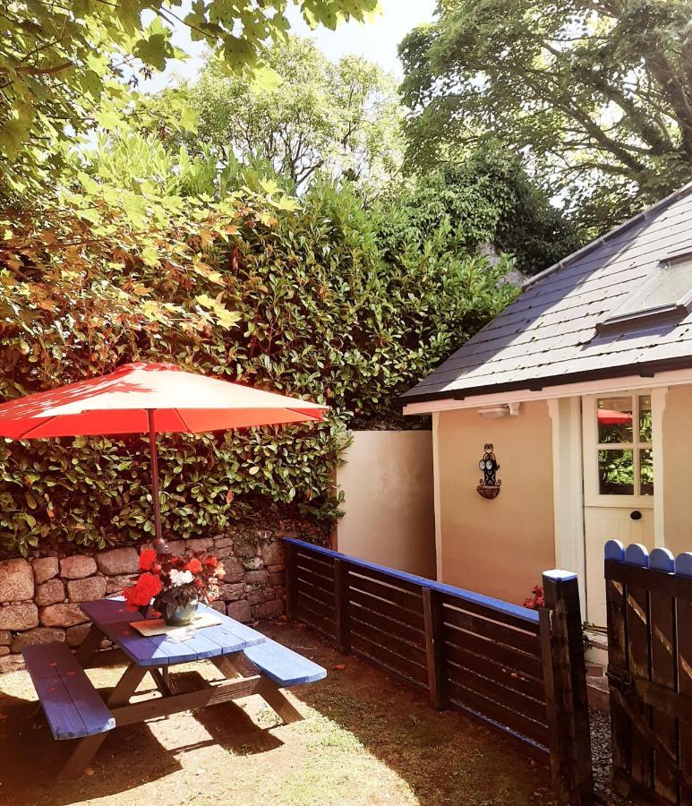 Riverside Lodge Carlingford Exterior photo